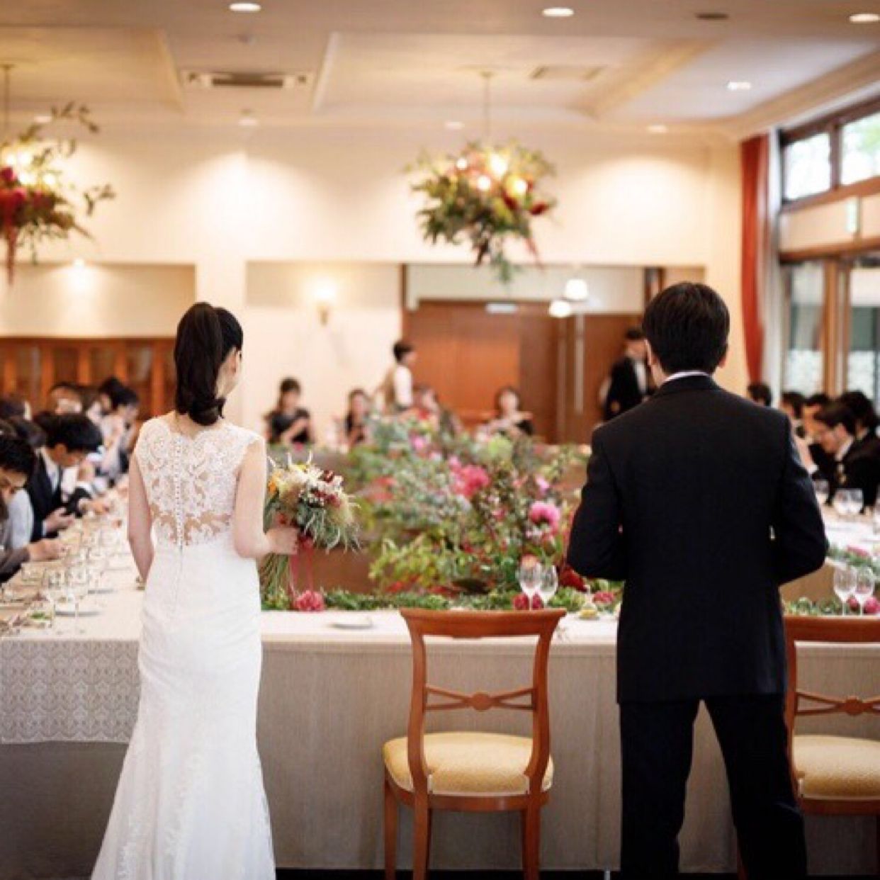 披露宴パーティのカバー写真