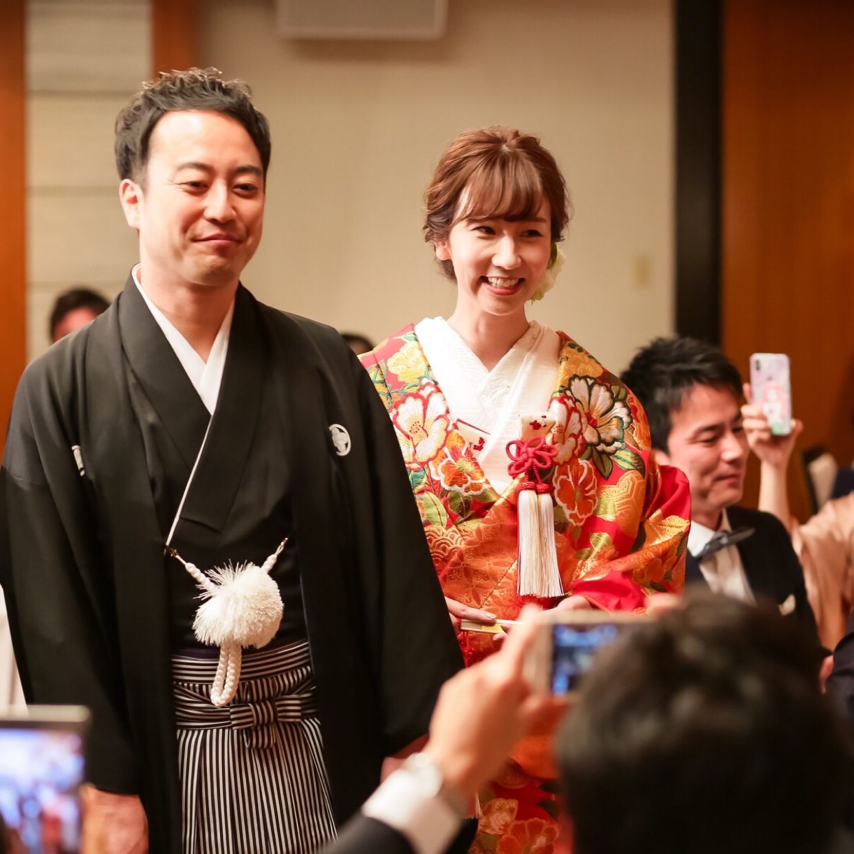 披露宴パーティのカバー写真