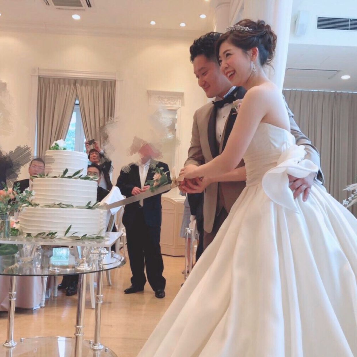 披露宴パーティのカバー写真