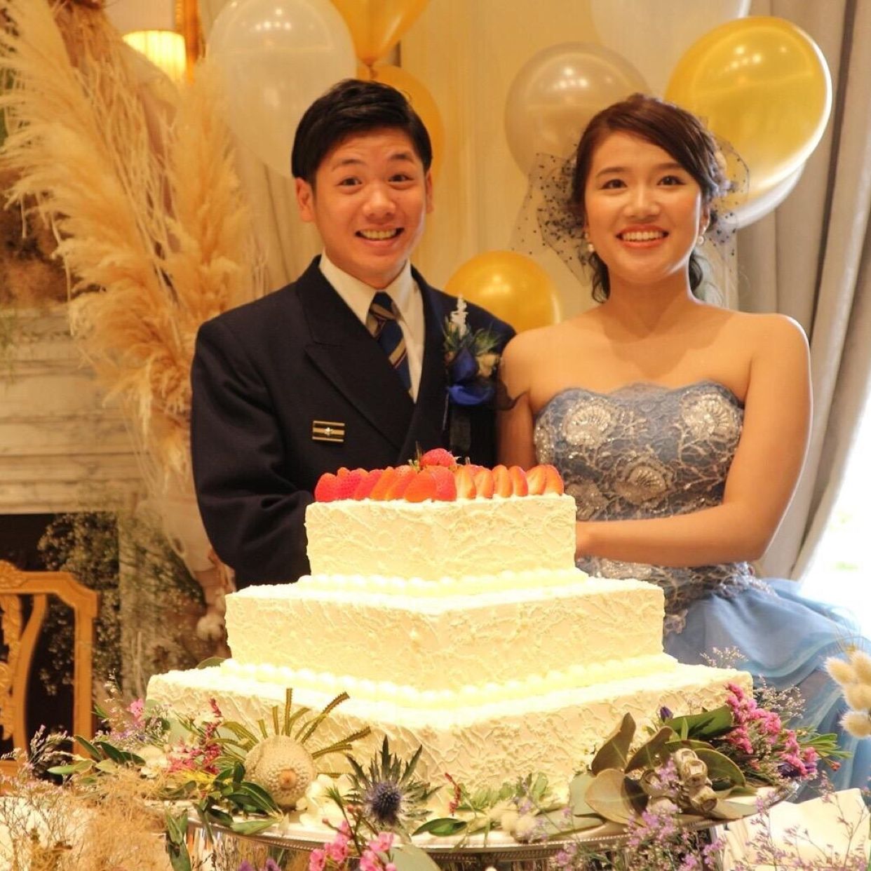 披露宴パーティのカバー写真