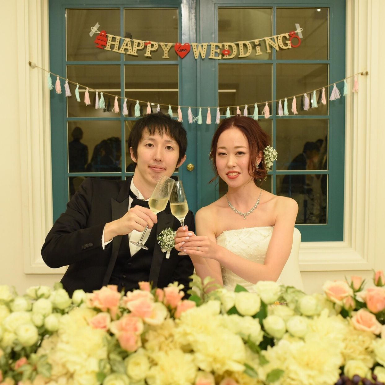 披露宴パーティのカバー写真