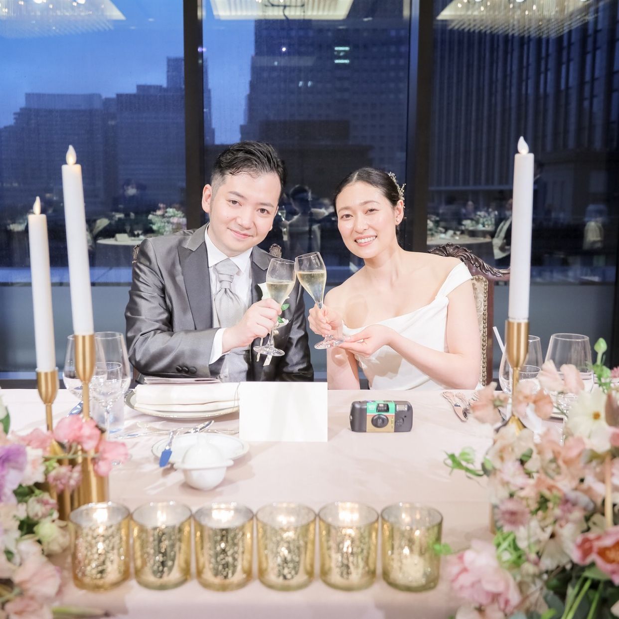 披露宴パーティのカバー写真