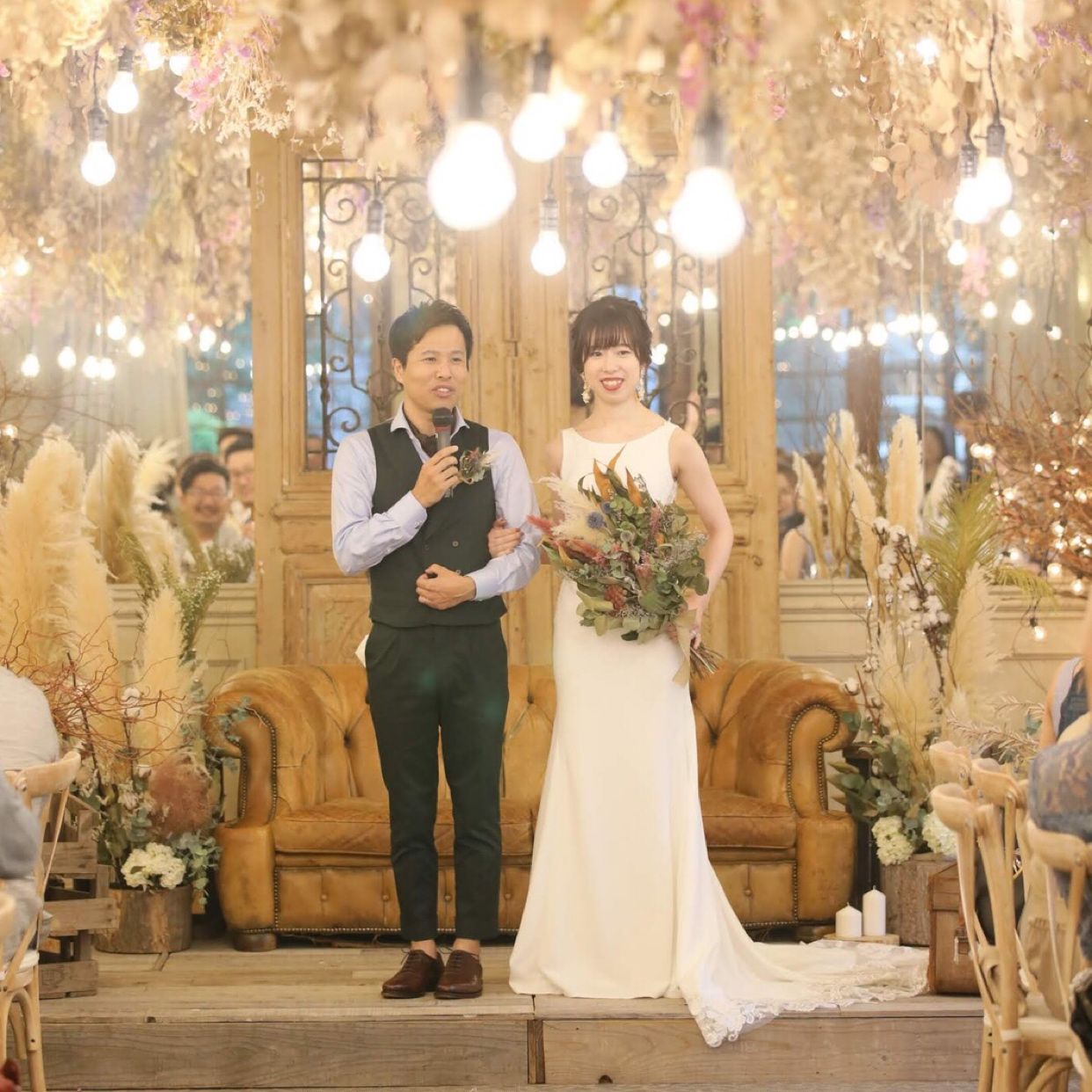 披露宴パーティのカバー写真