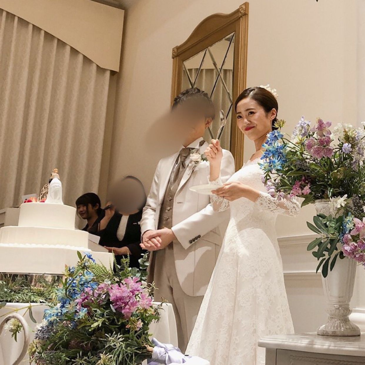 披露宴パーティのカバー写真