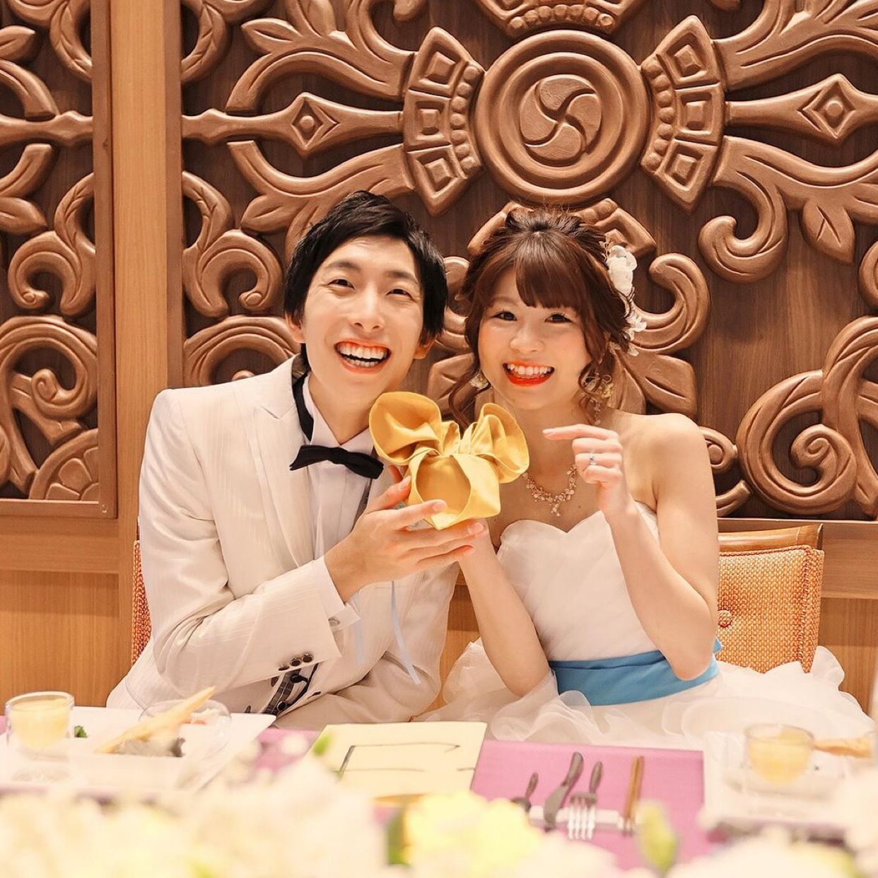 披露宴パーティのカバー写真