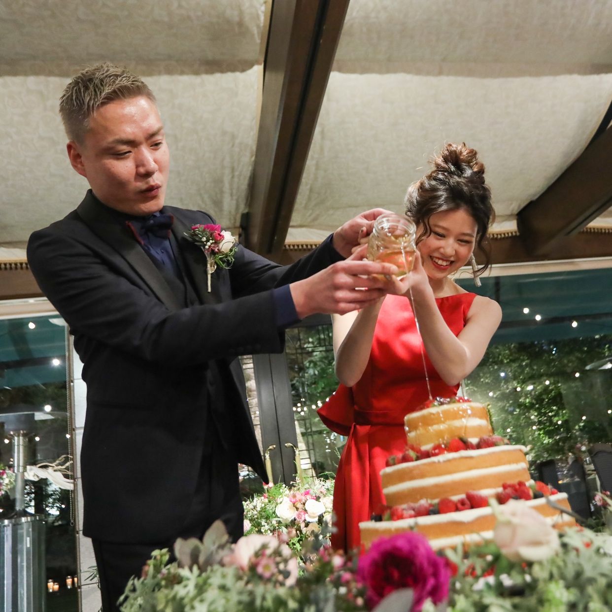 披露宴パーティのカバー写真