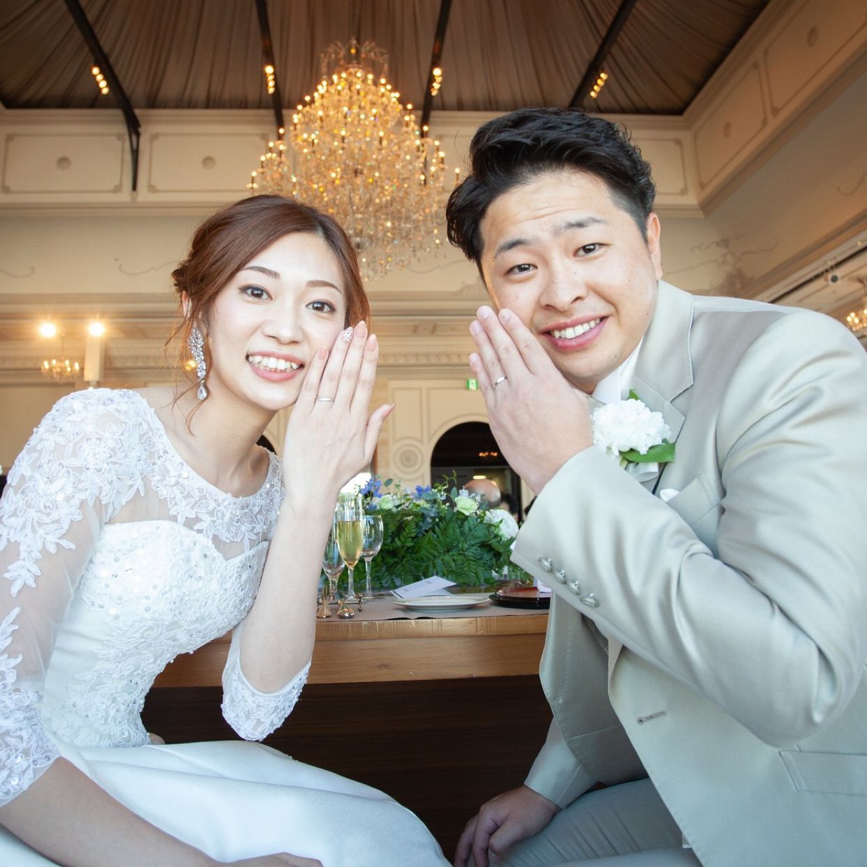 披露宴パーティのカバー写真