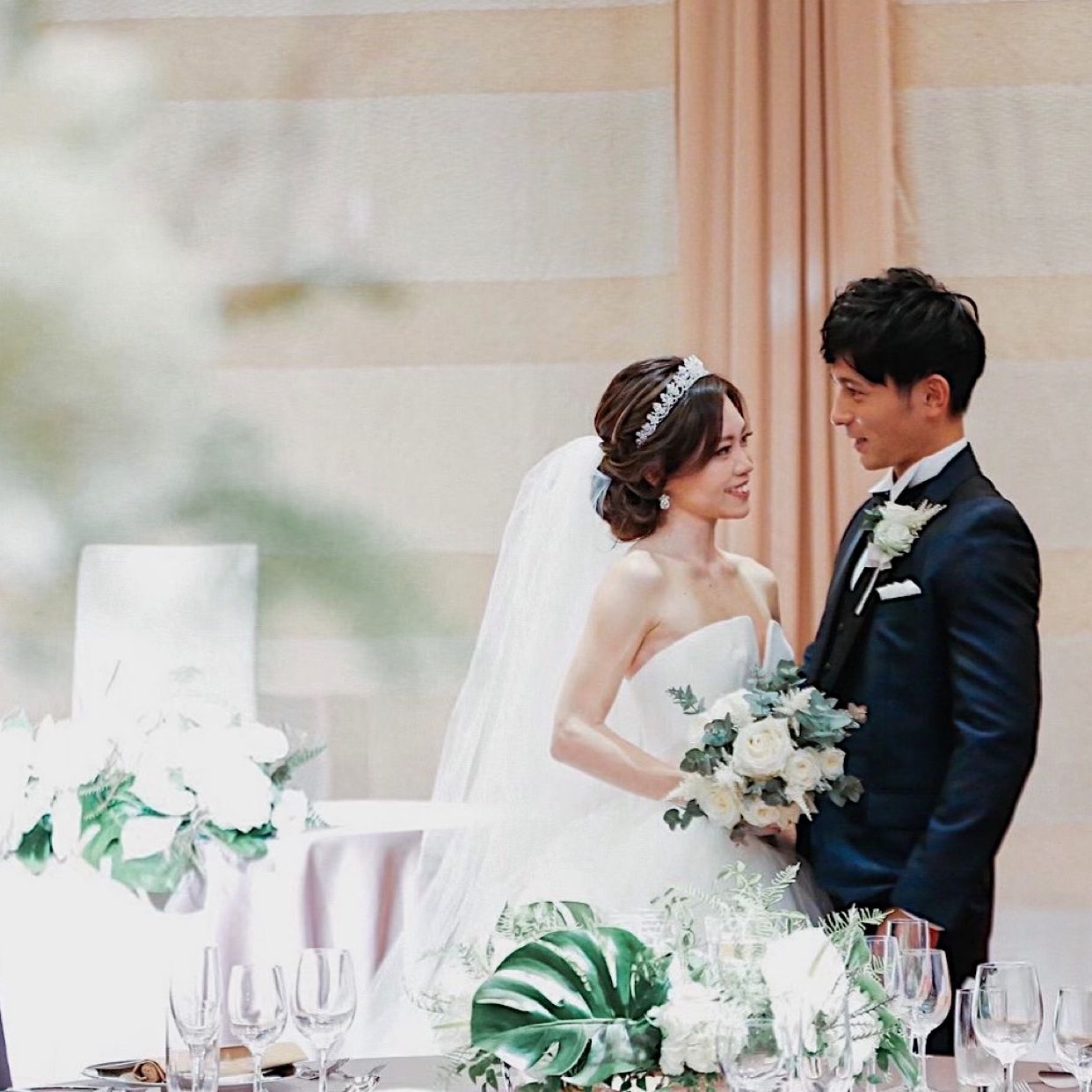 披露宴パーティのカバー写真