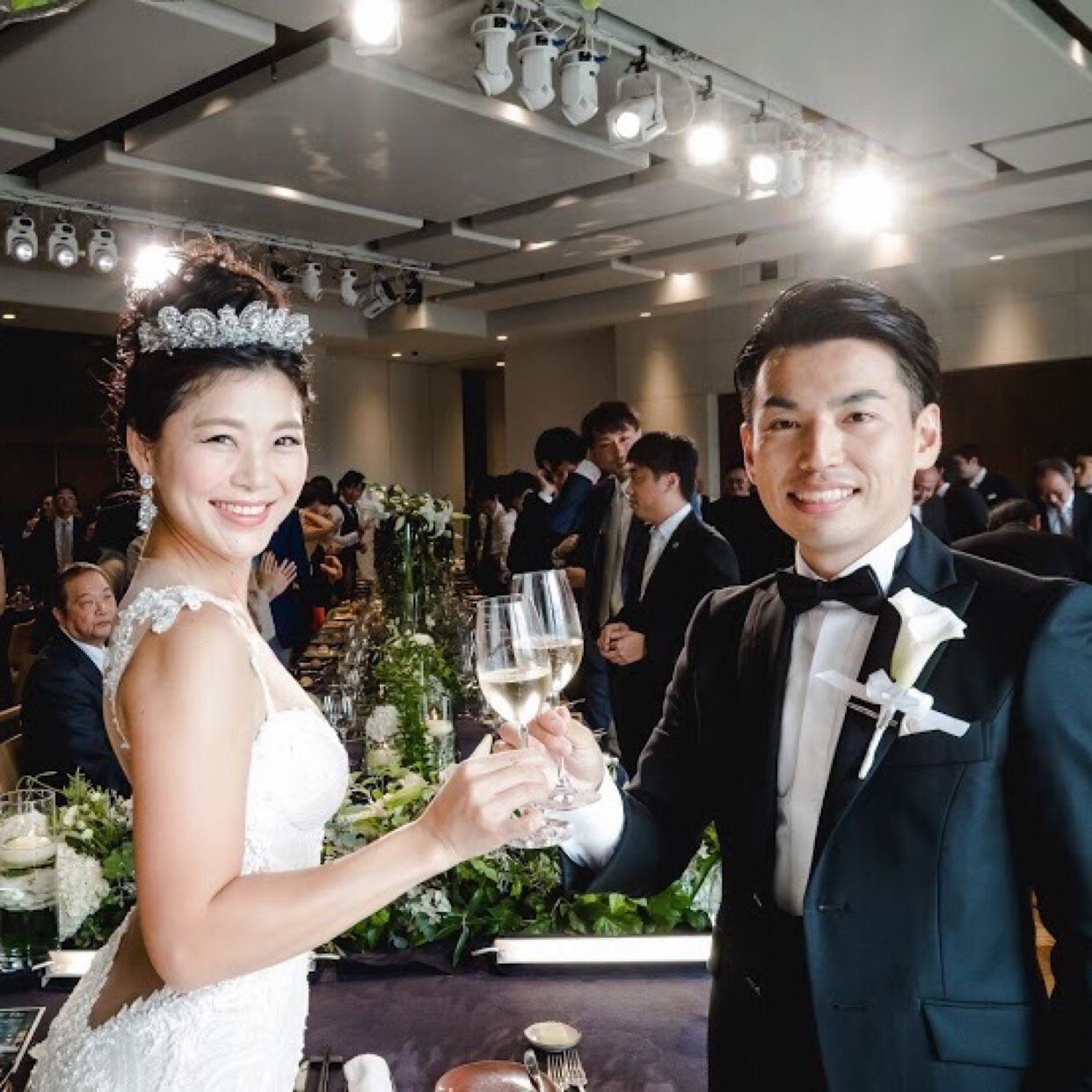 披露宴パーティのカバー写真