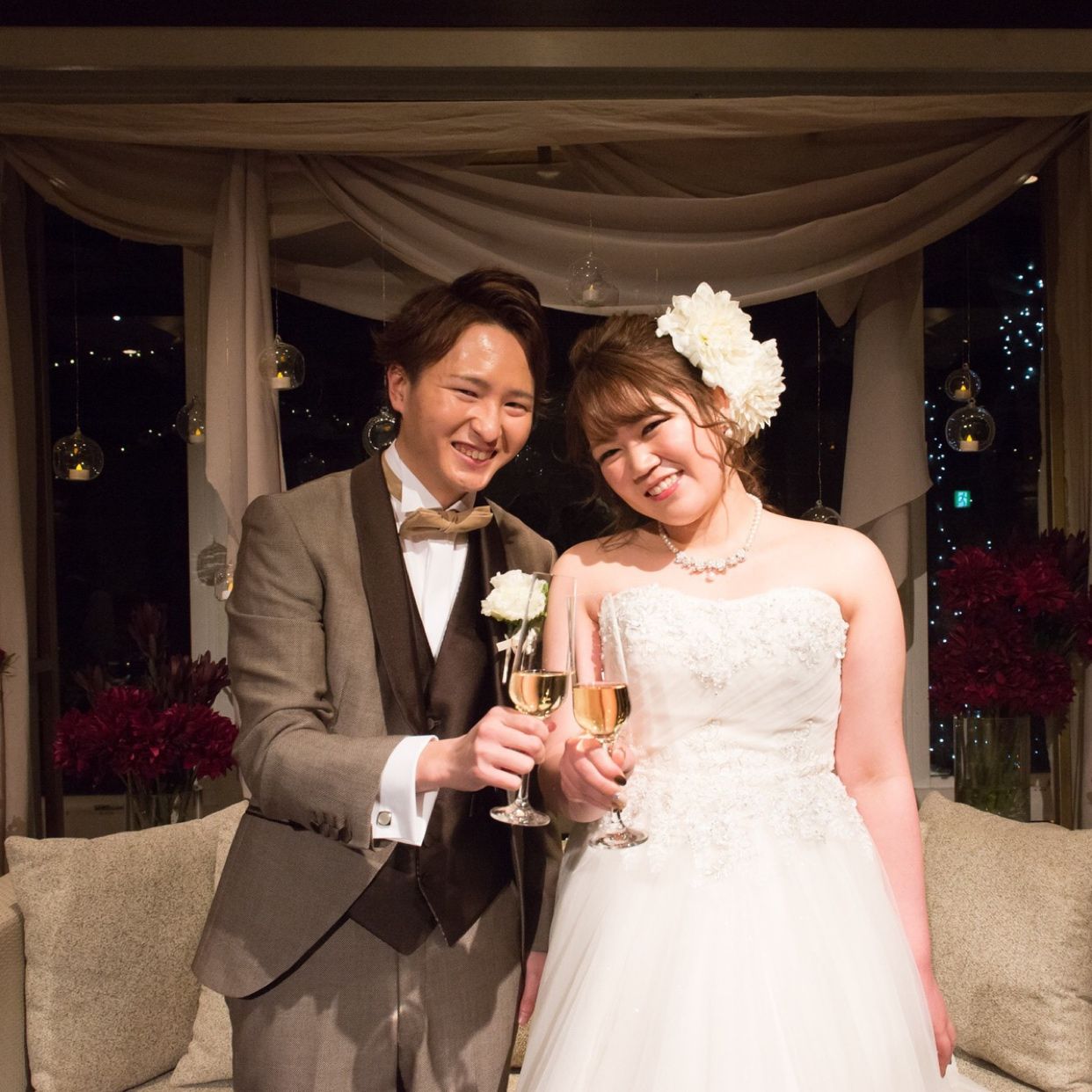 披露宴パーティのカバー写真