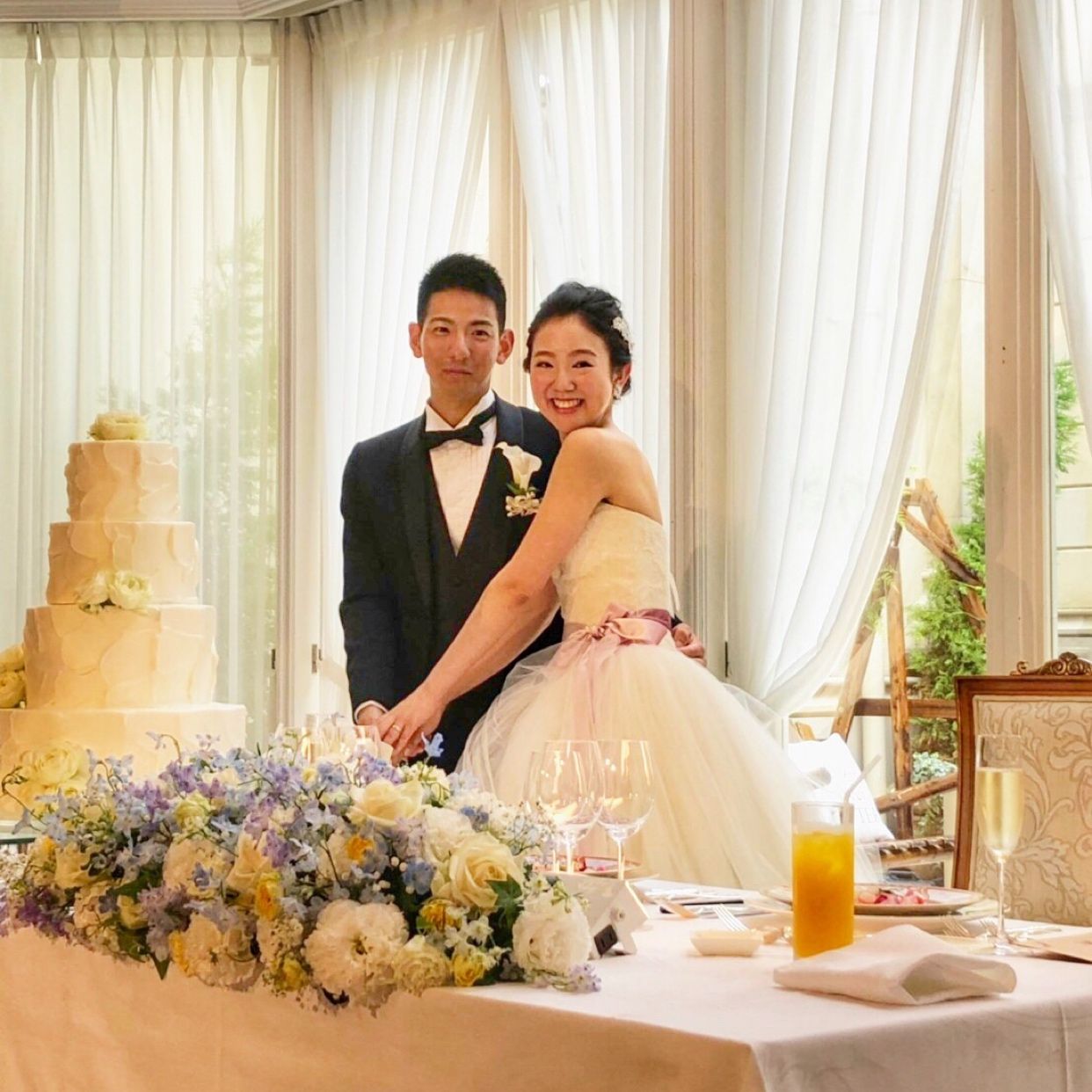 披露宴パーティのカバー写真