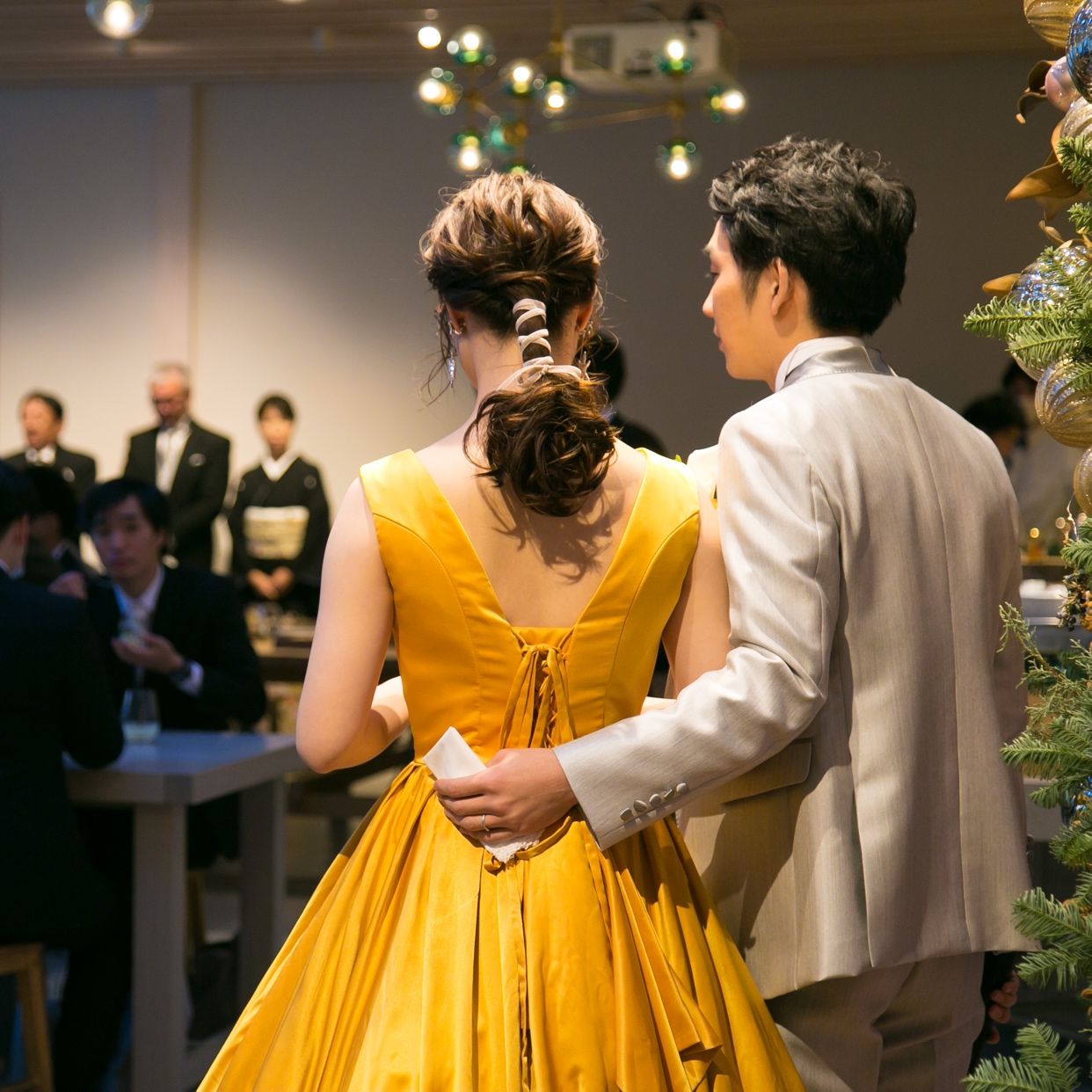 披露宴パーティのカバー写真