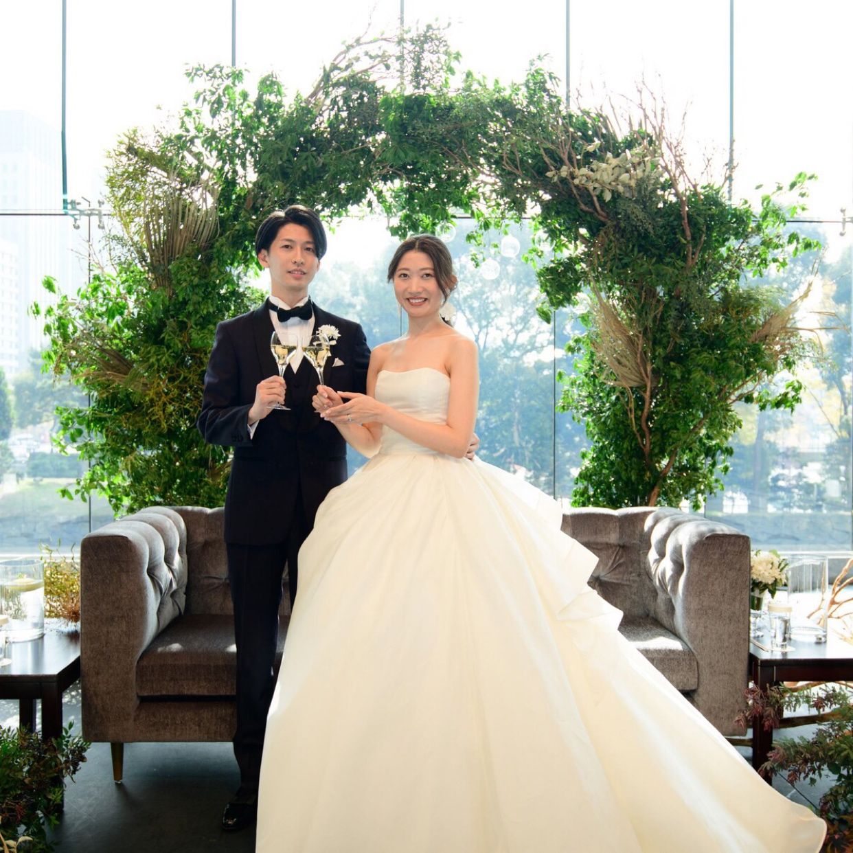 披露宴パーティのカバー写真