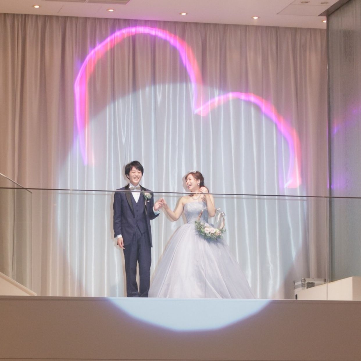 披露宴パーティのカバー写真