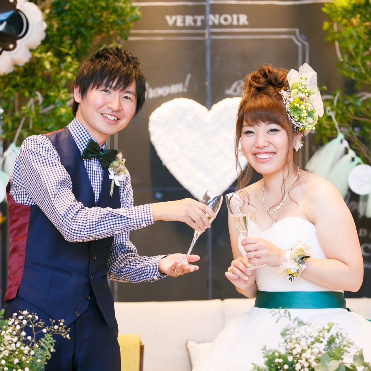 披露宴パーティのカバー写真