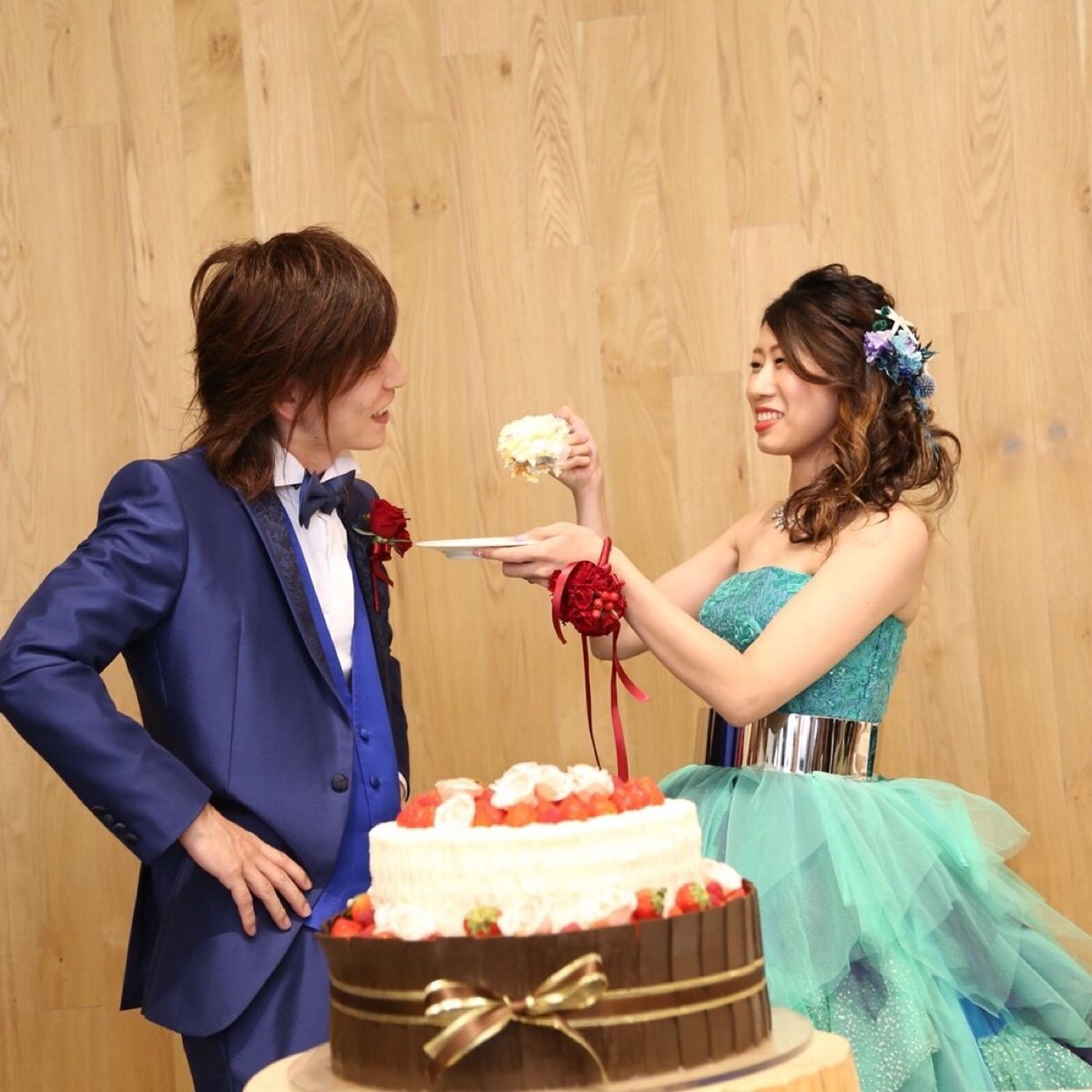 披露宴パーティのカバー写真