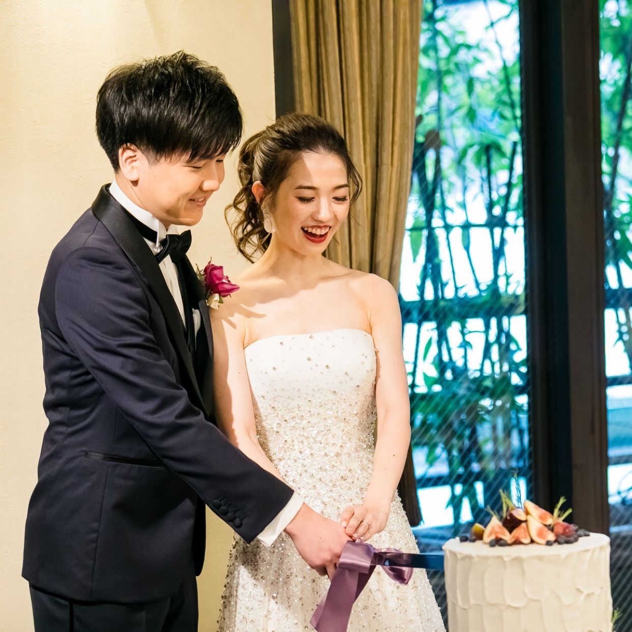 披露宴パーティのカバー写真