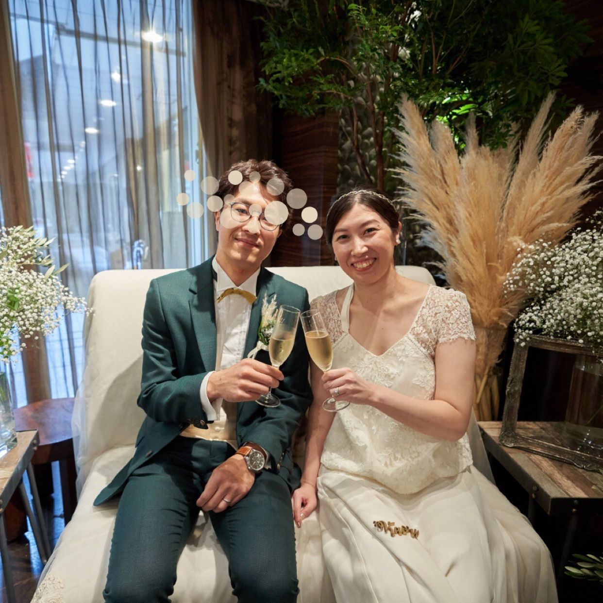 披露宴パーティのカバー写真