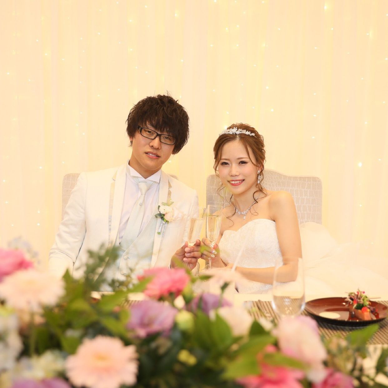 披露宴パーティのカバー写真