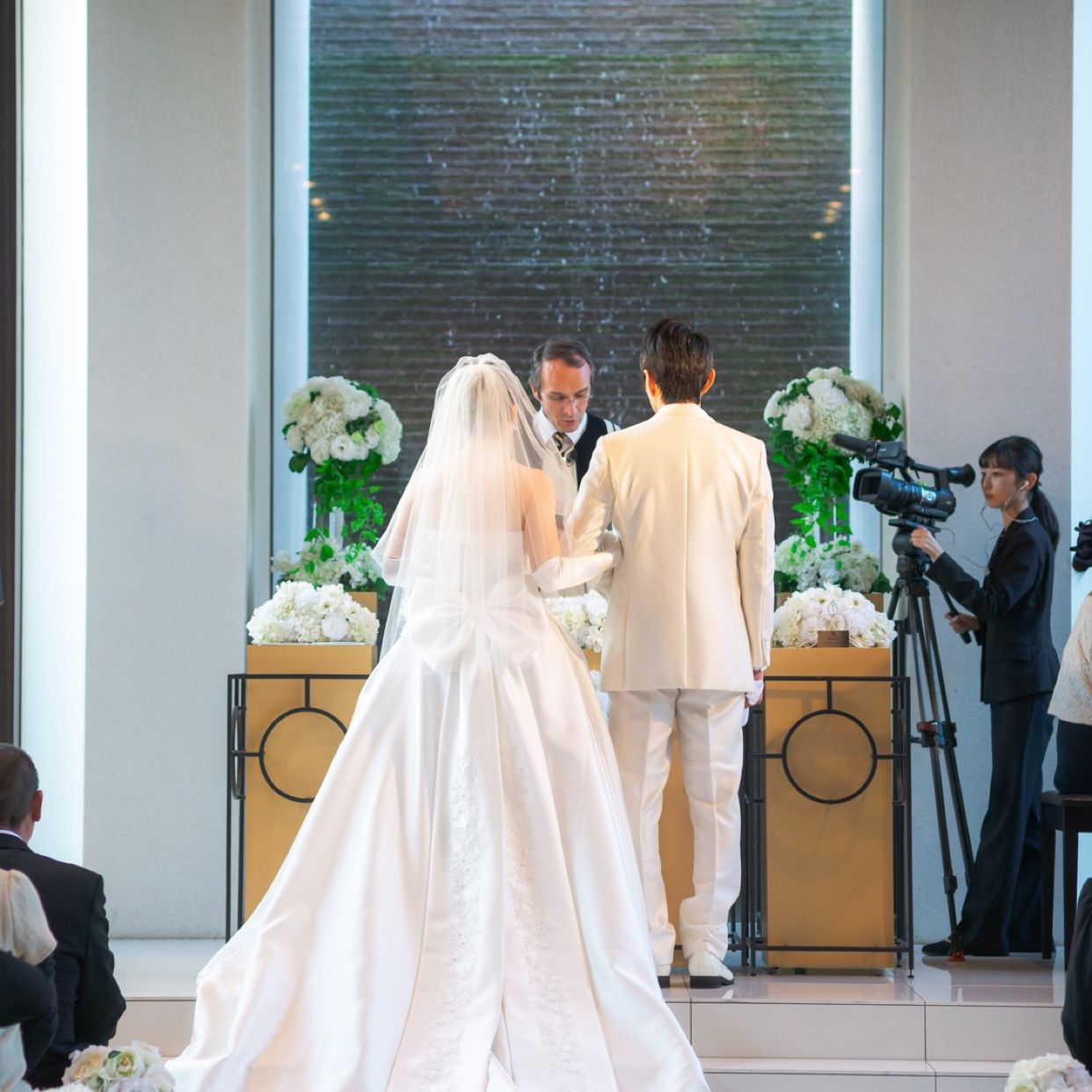 挙式のカバー写真