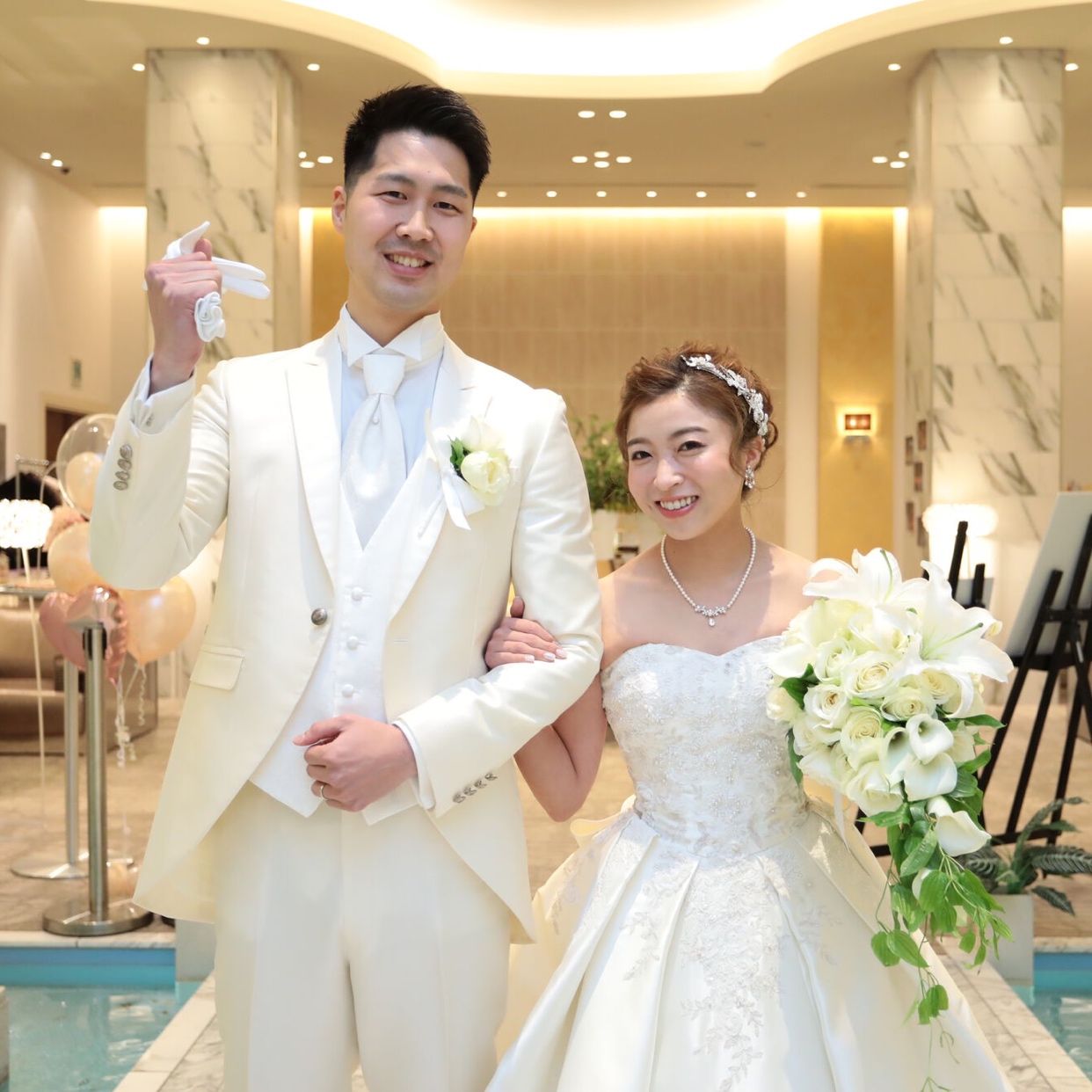 披露宴パーティのカバー写真