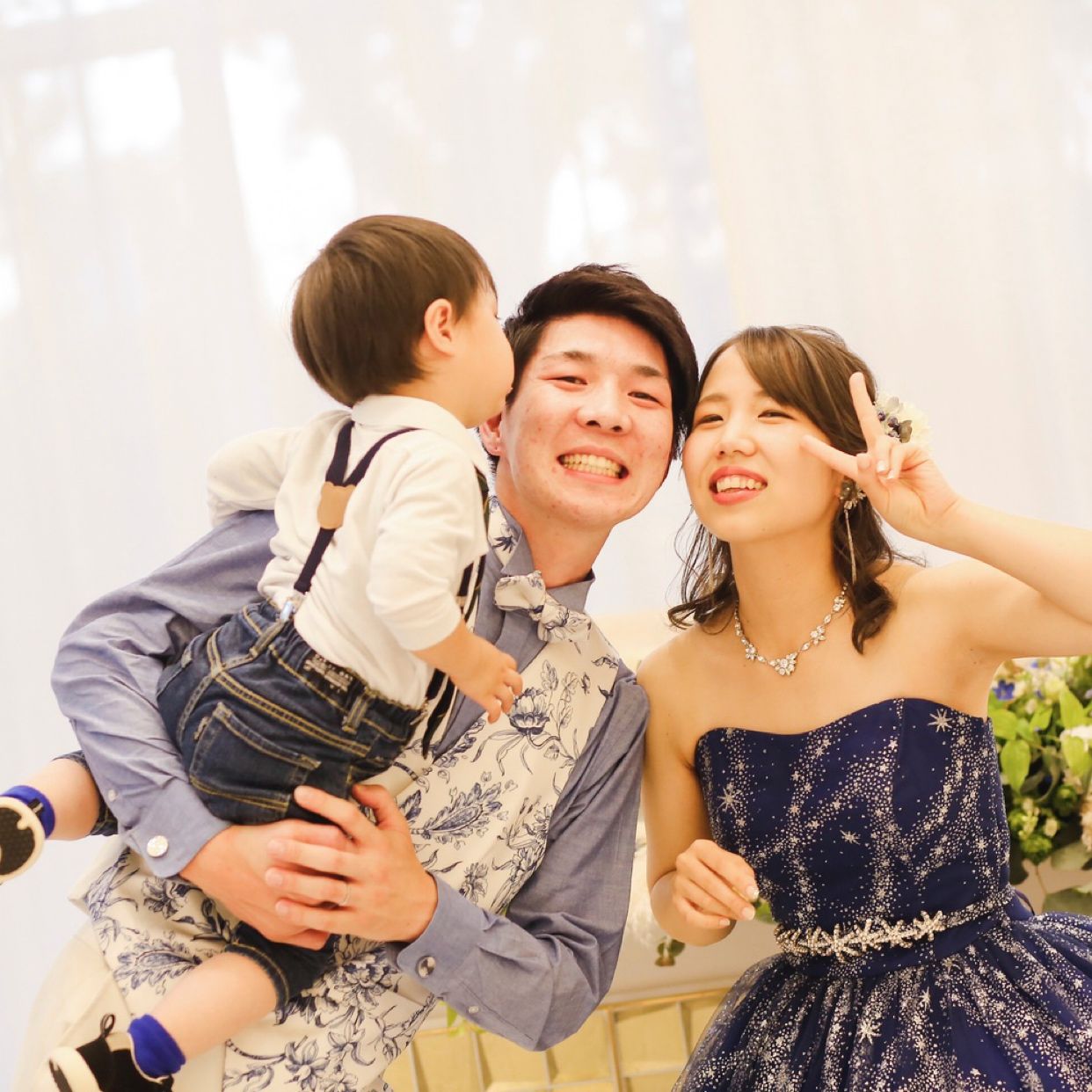 披露宴パーティのカバー写真