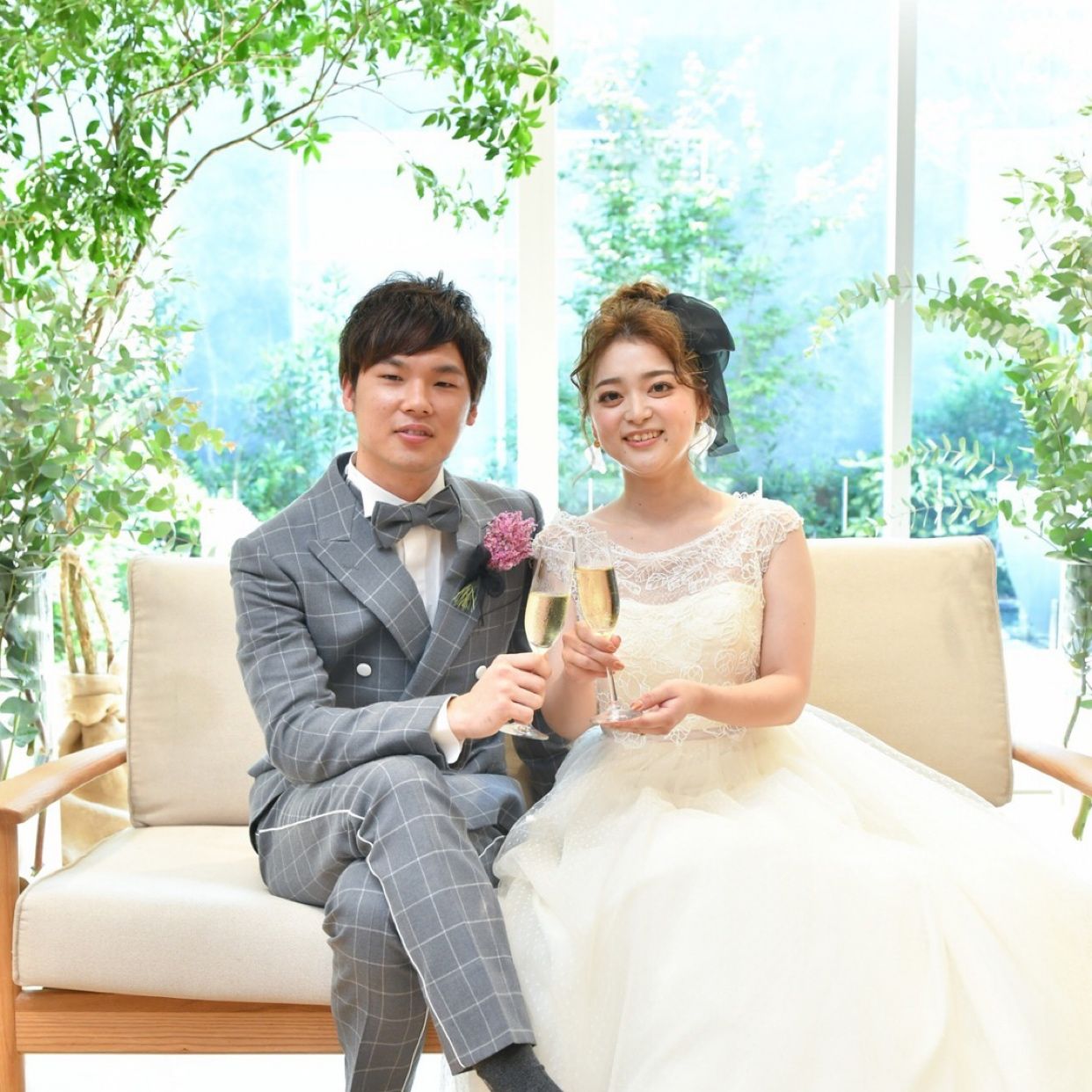 披露宴パーティのカバー写真