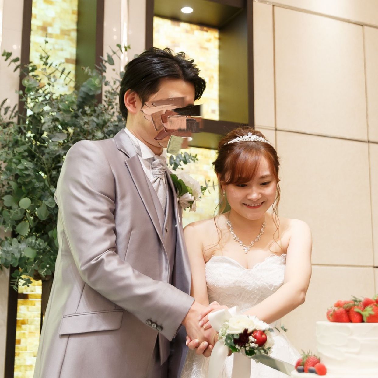 披露宴パーティのカバー写真