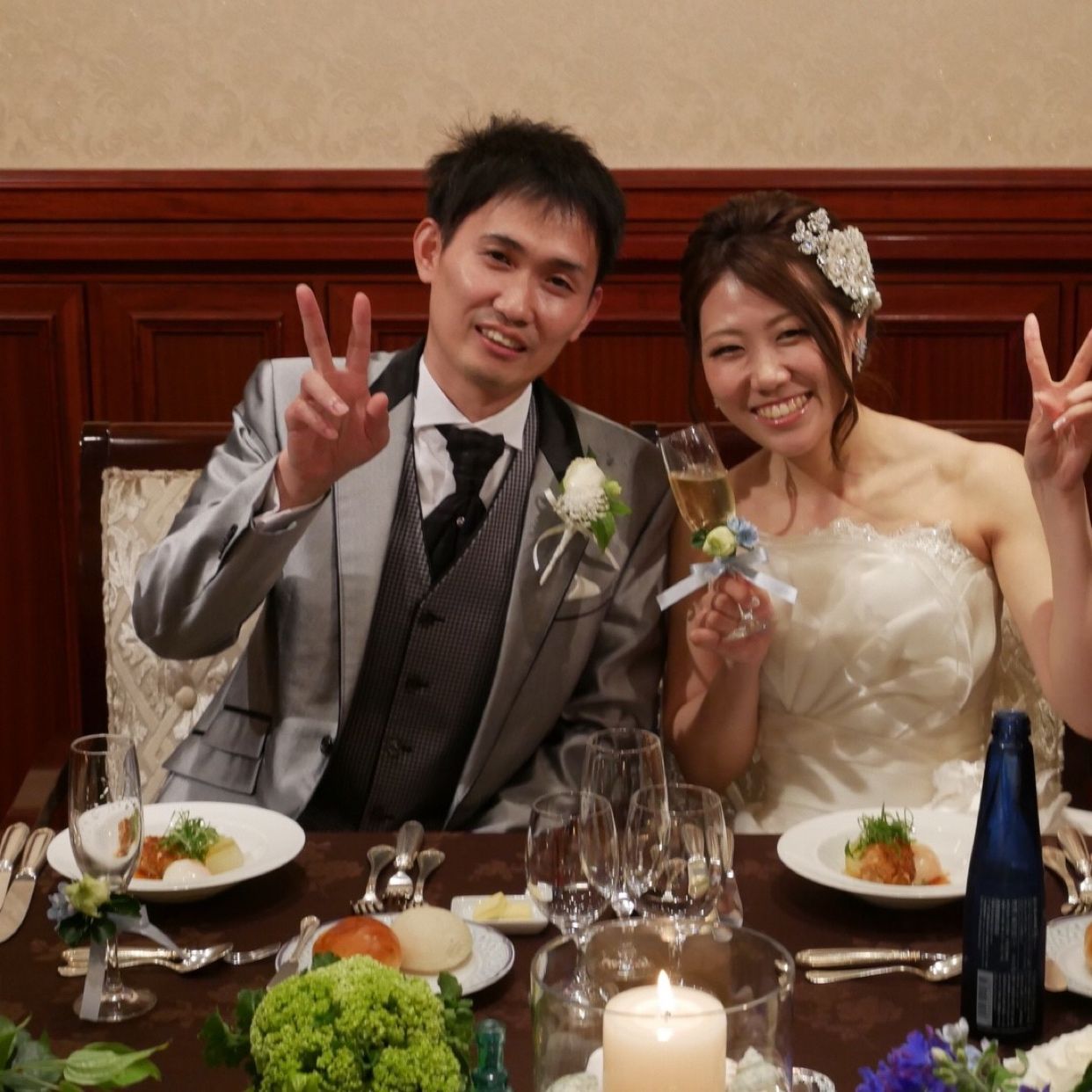 披露宴パーティのカバー写真