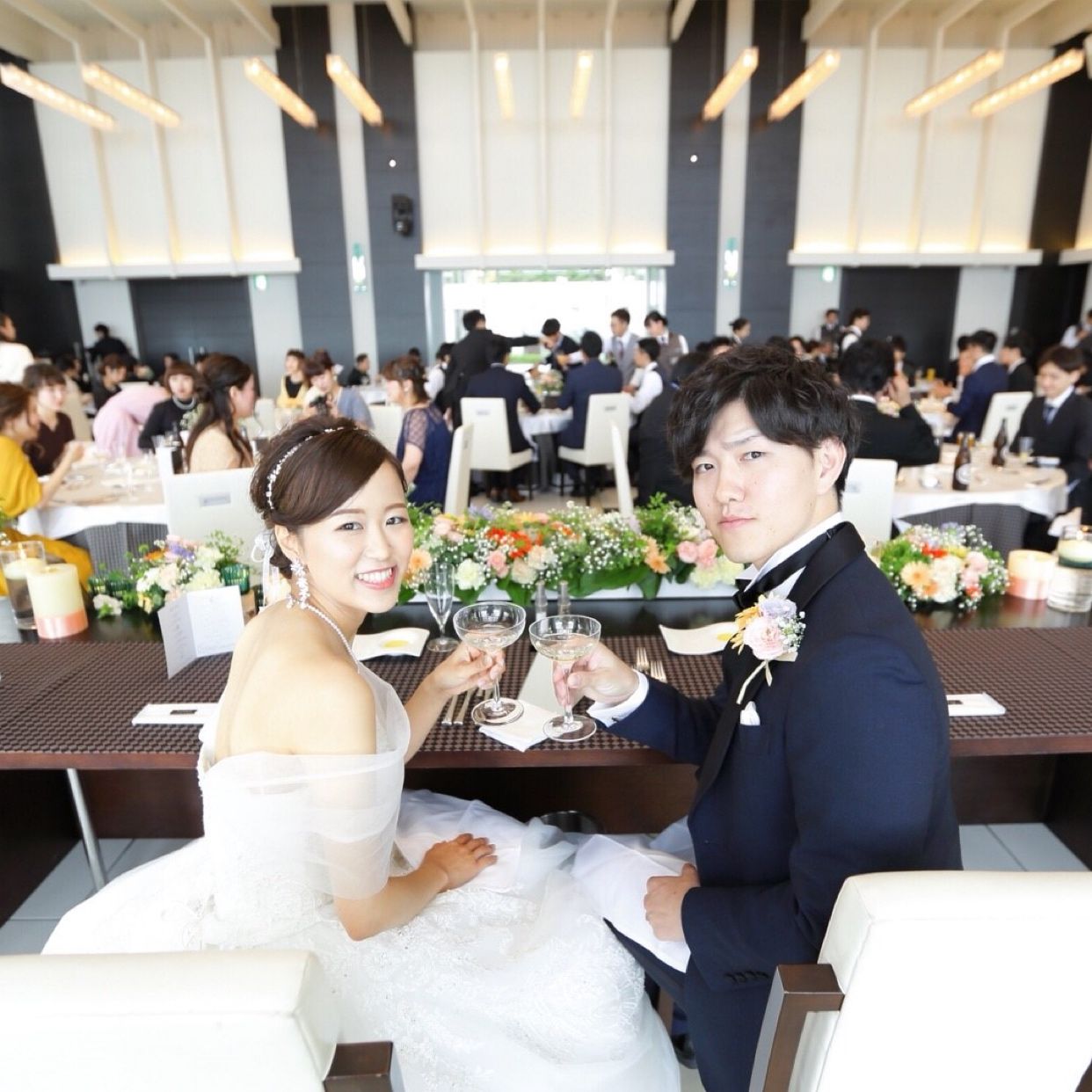 披露宴パーティのカバー写真