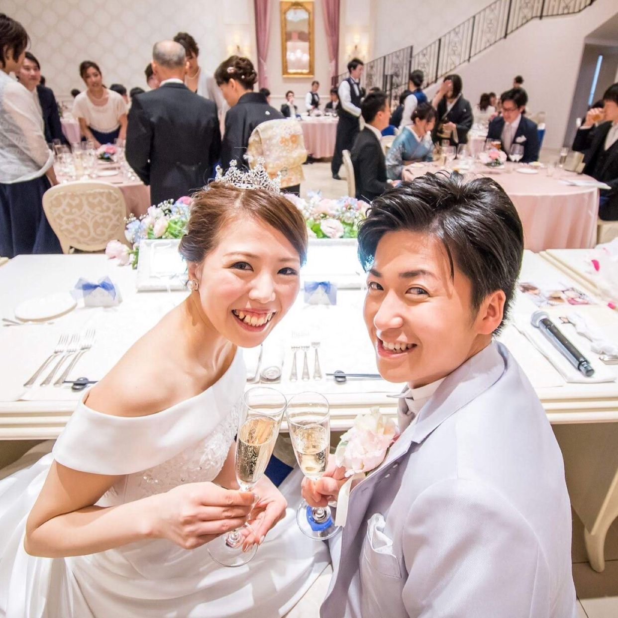 披露宴パーティのカバー写真