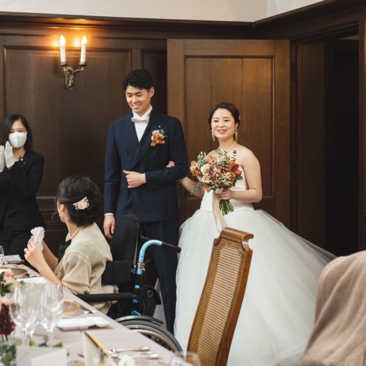 披露宴パーティのカバー写真