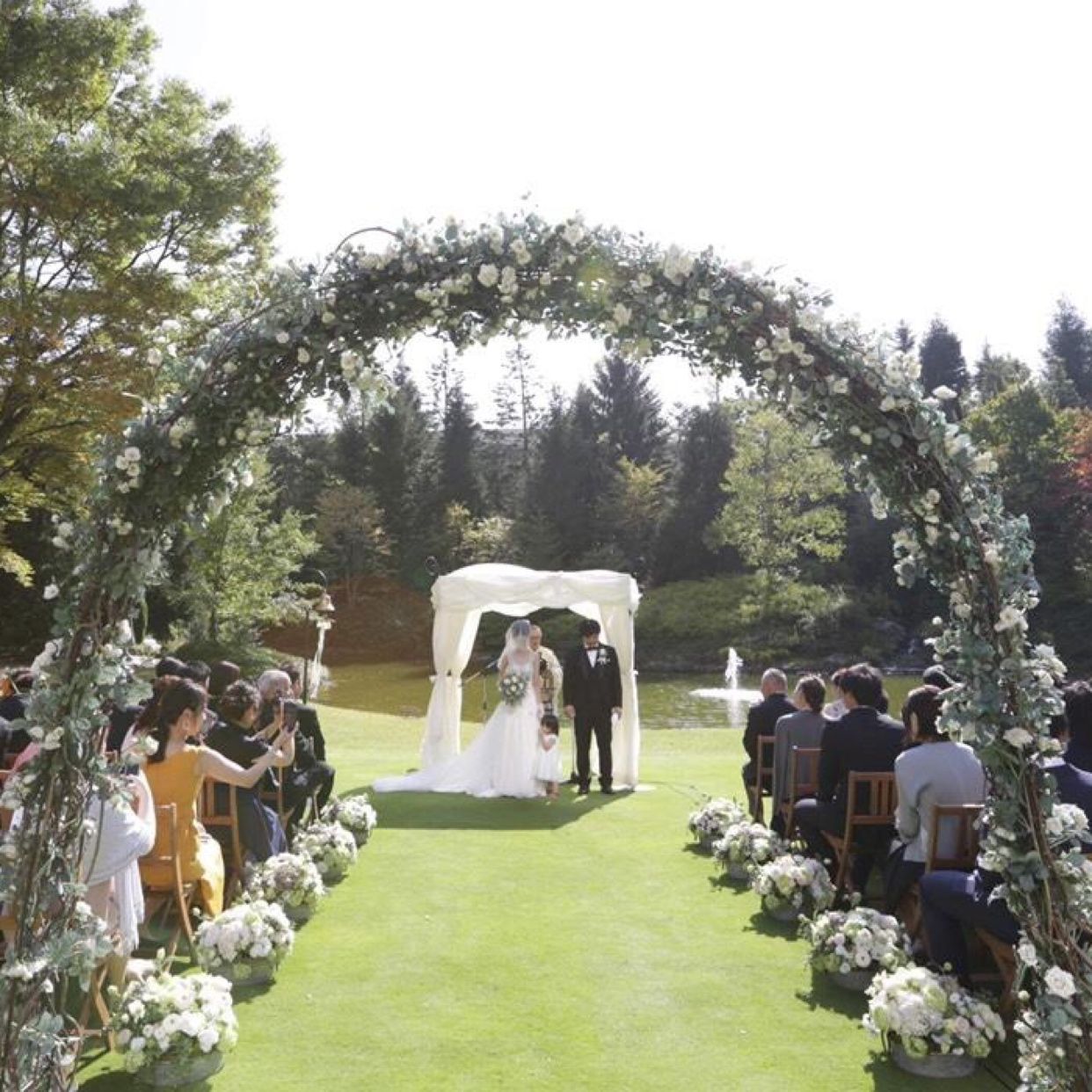 挙式のカバー写真