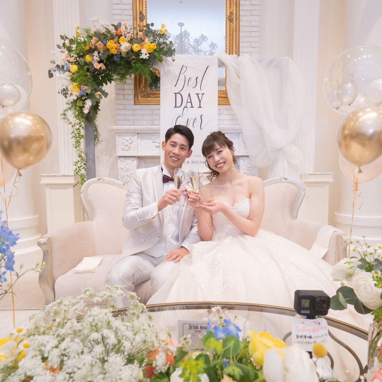 披露宴パーティのカバー写真