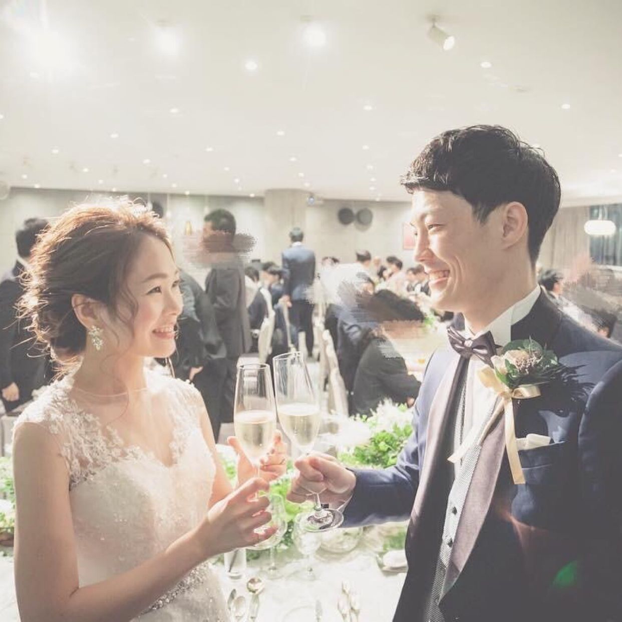 披露宴パーティのカバー写真