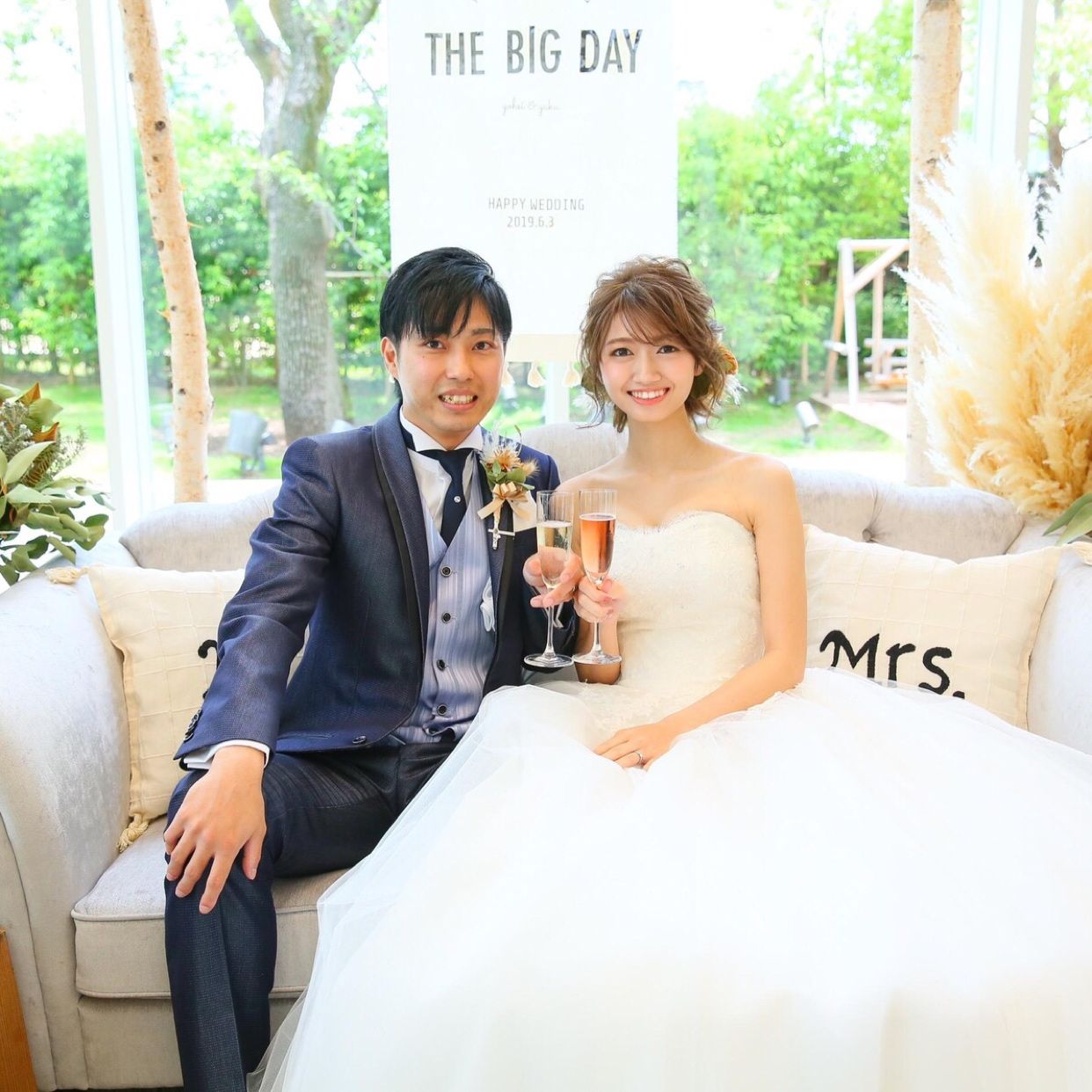 披露宴パーティのカバー写真