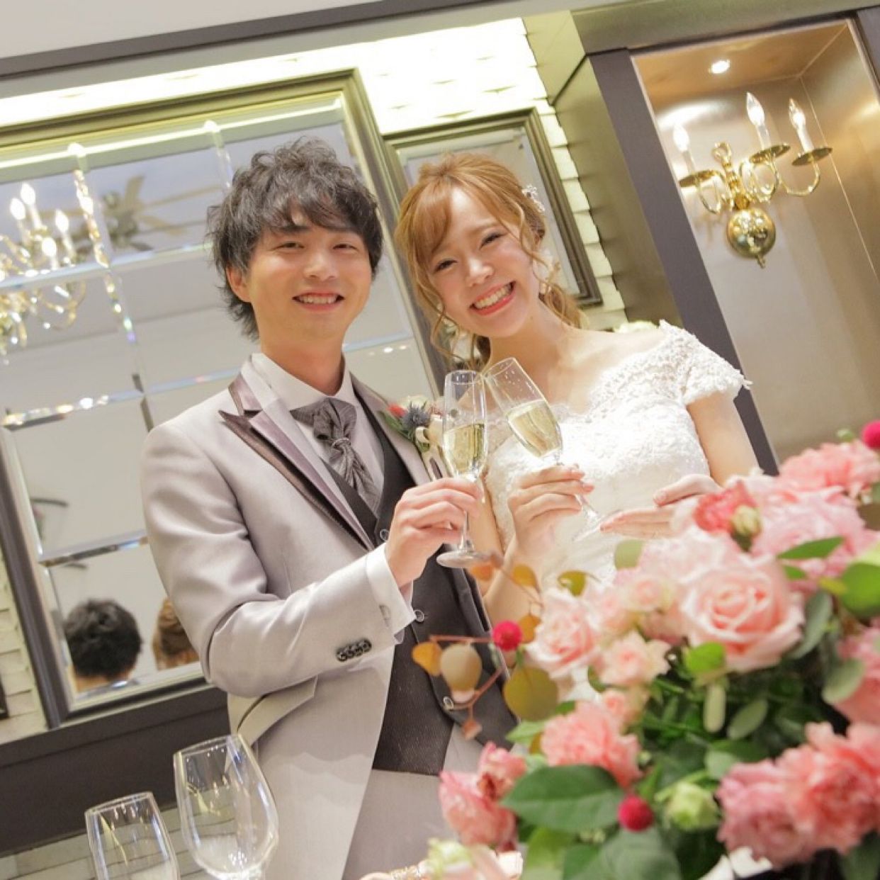 披露宴パーティのカバー写真