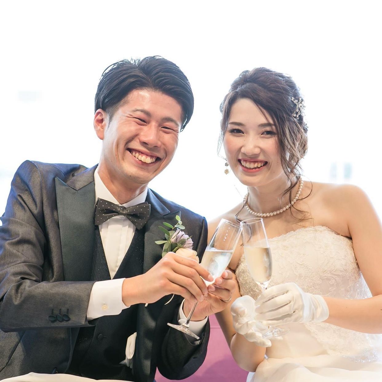 披露宴パーティのカバー写真