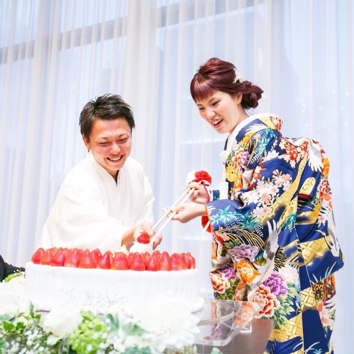 披露宴パーティのカバー写真