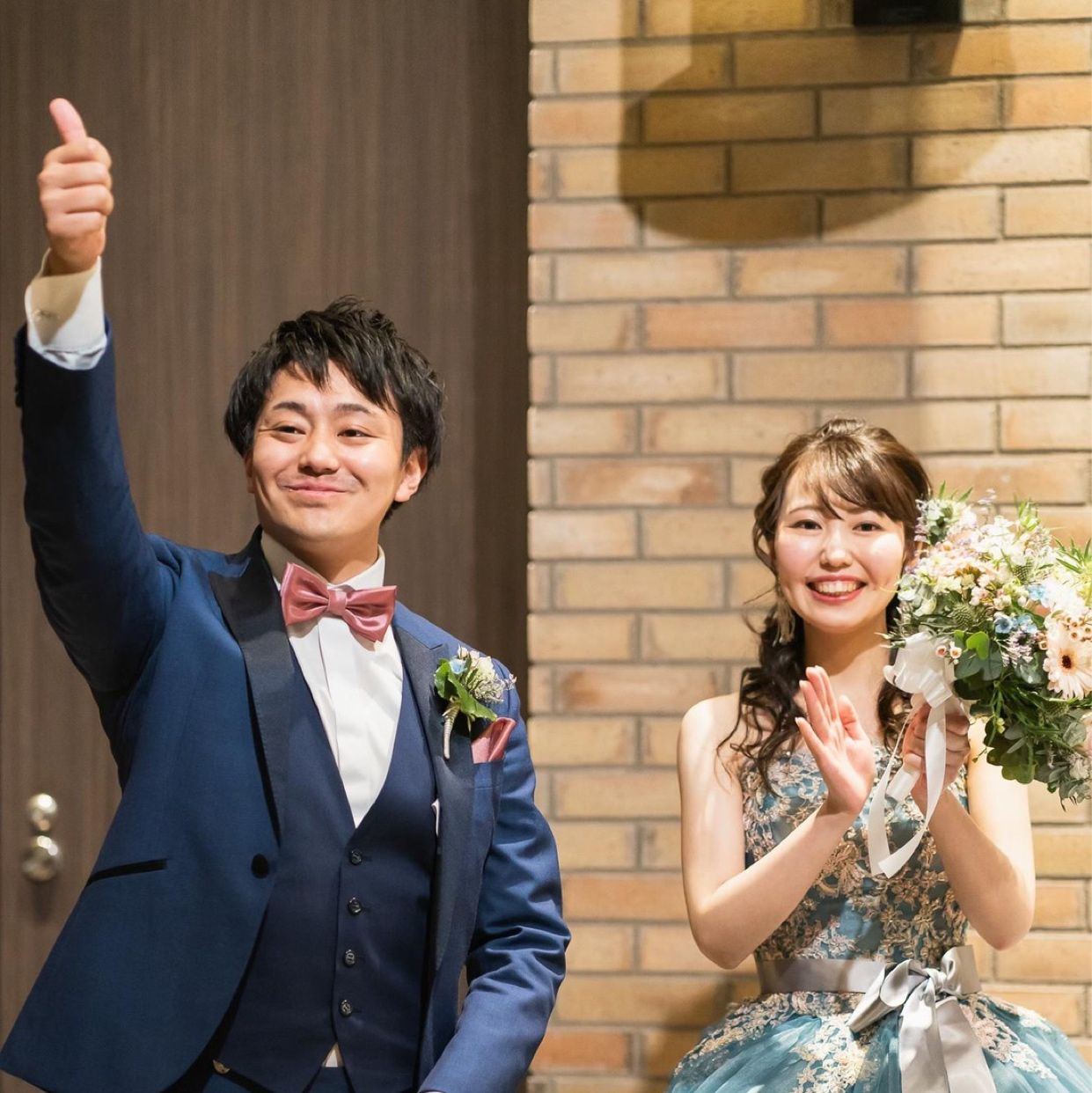 披露宴パーティのカバー写真