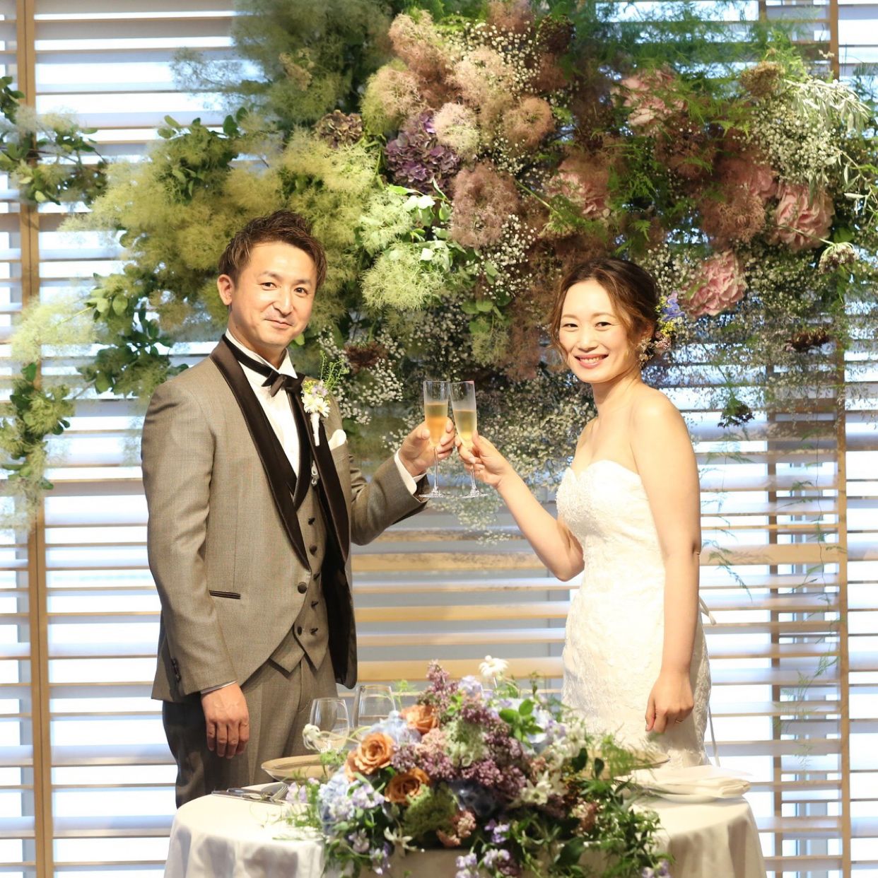 披露宴パーティのカバー写真