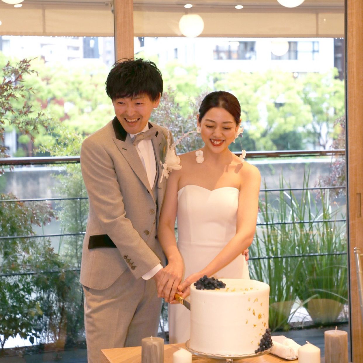 披露宴パーティのカバー写真