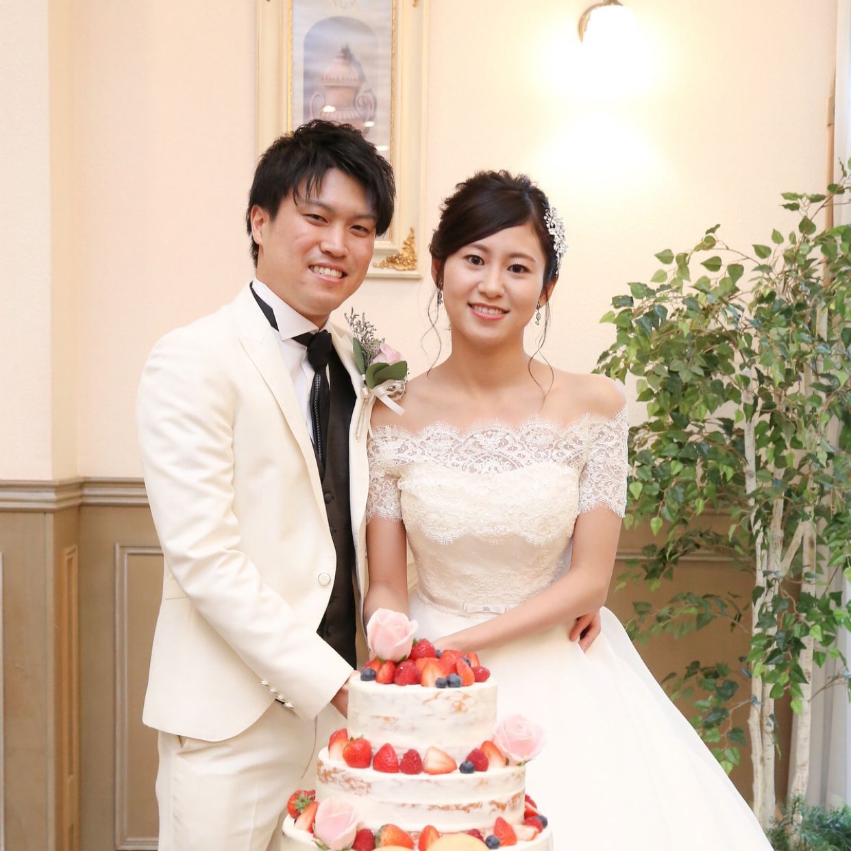 披露宴パーティのカバー写真