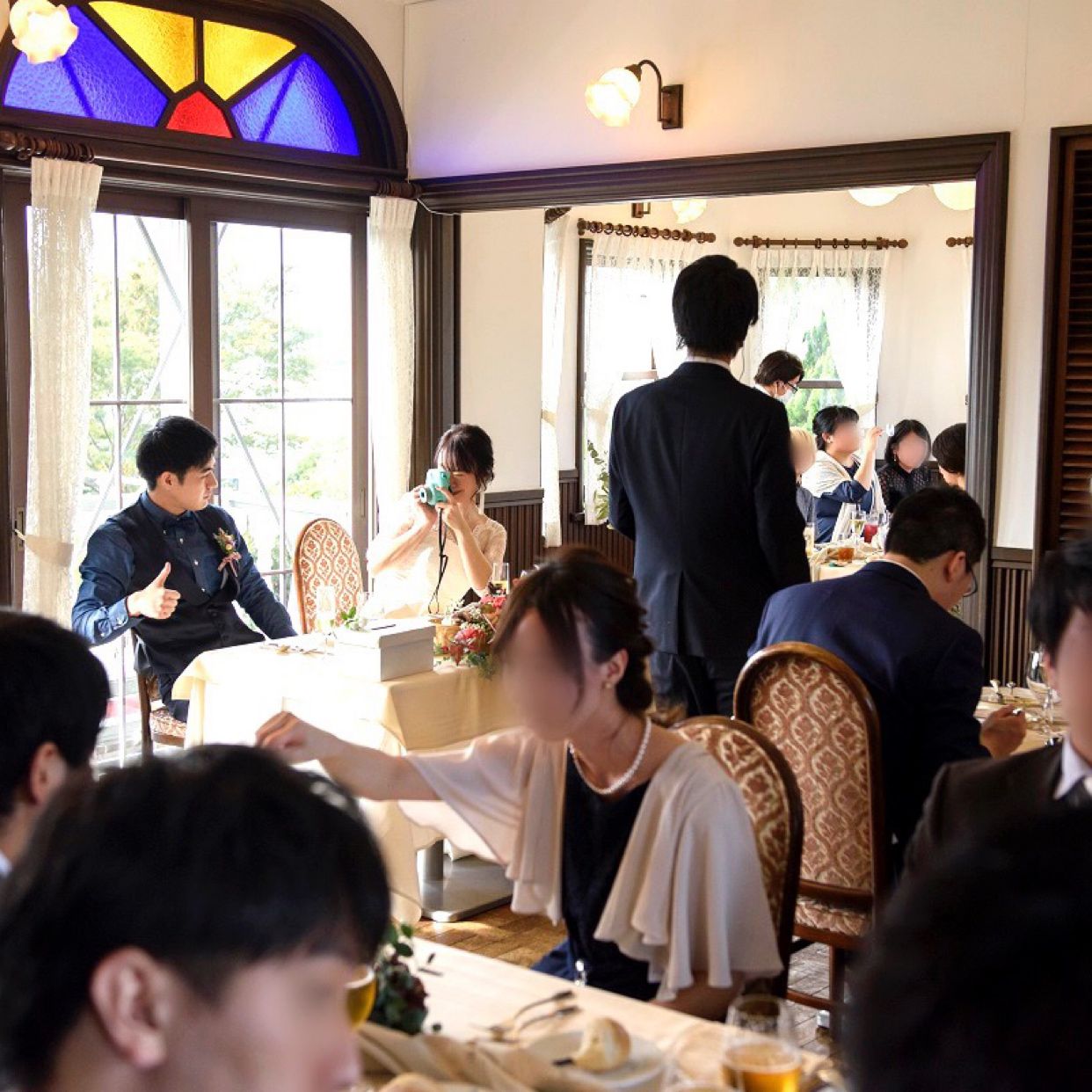 披露宴パーティのカバー写真