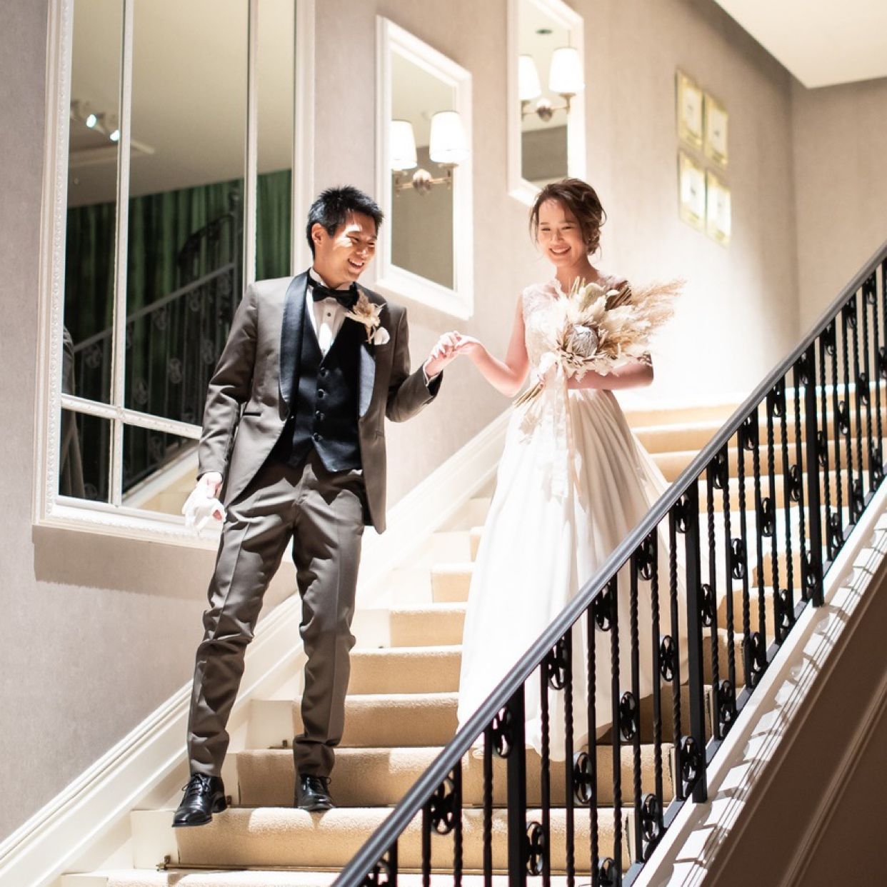 披露宴パーティのカバー写真