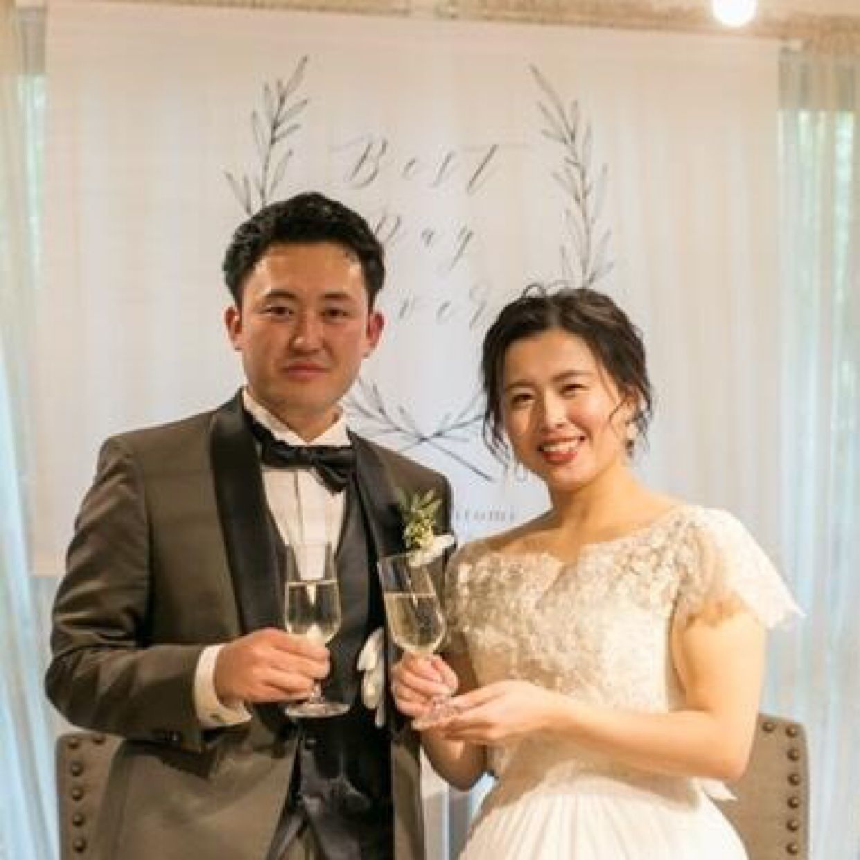 披露宴パーティのカバー写真