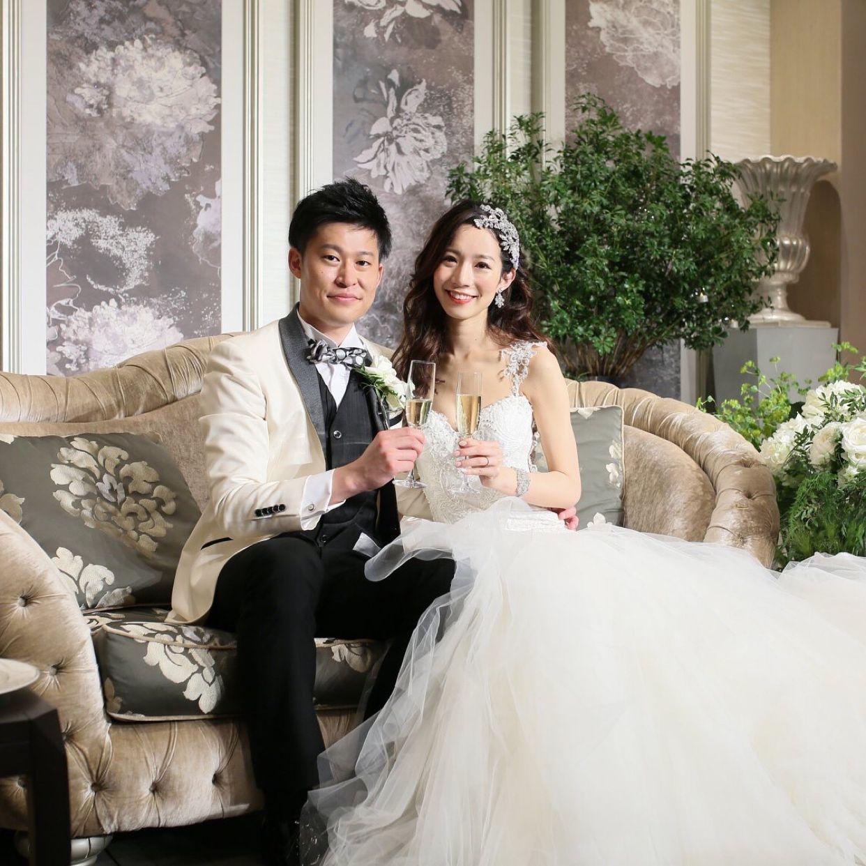 披露宴パーティのカバー写真