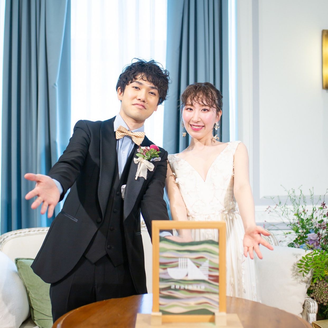 披露宴パーティのカバー写真