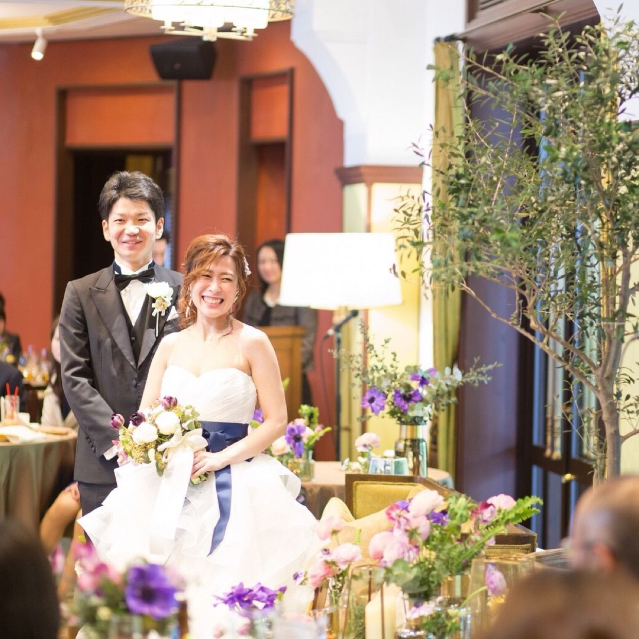 披露宴パーティのカバー写真