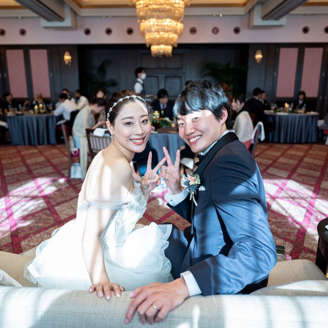 披露宴パーティのカバー写真